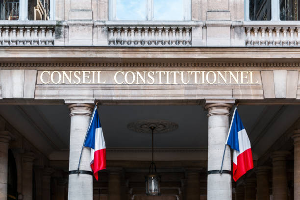 conseil constitutionnel français - paris in france - palais royal stock-fotos und bilder