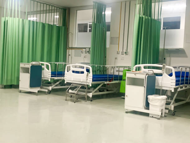 bed in the inpatient area with no one with no person on hospital admission inpatient stock pictures, royalty-free photos & images