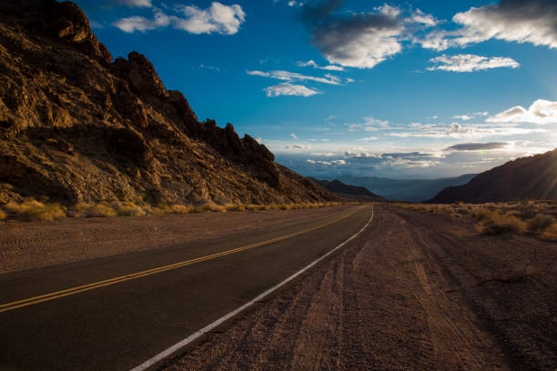 istock Sunset on the road in Death Valley 1307306730