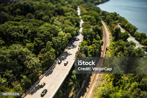 istock NYC road traffic seen from George Washington Bridge 1307332216