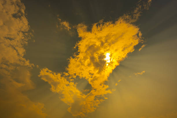 Sunset cloudsThe sun has just passed through the clouds