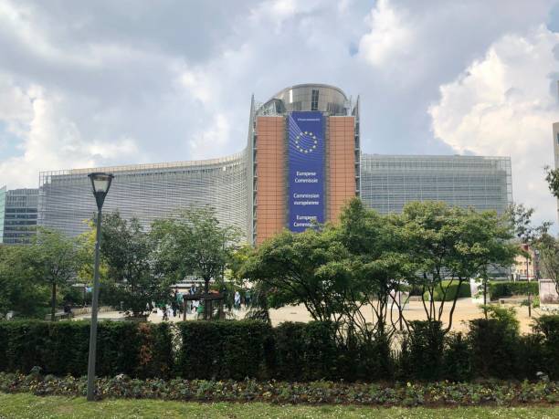 budynek berlaymont, siedziba komisji europejskiej - berlaymont building zdjęcia i obrazy z banku zdjęć