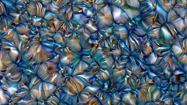 pérola resumo da concha do mar cristal abalone metal textura mineral pedra holográfica padrão colorido azul ouro roxo prata prata verde folha de folha brilhante fundo escala de peixe iridescente distorcida bela arte fractal - blue pearls - fotografias e filmes do acervo