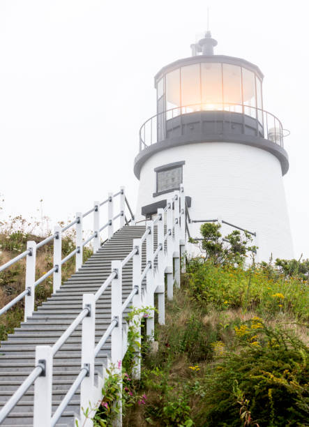 faro - owls head lighthouse foto e immagini stock