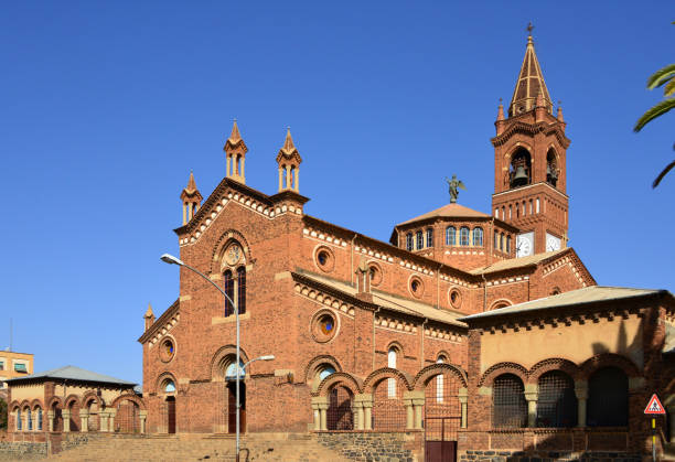 アスマラ'大聖堂'、マドンナデルロサリオのカトリック教会 - ハーネットアベニュー、アスマラ、エリトリア - state of eritrea ストックフォトと画像