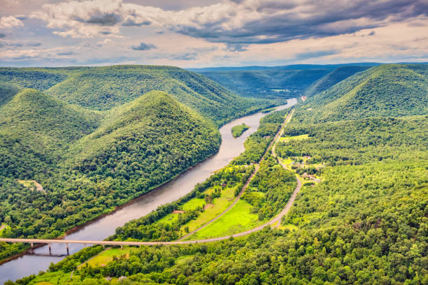 susquehanna river bucktail trail pennsylvania wilds ee.uu. - pensilvania fotografías e imágenes de stock