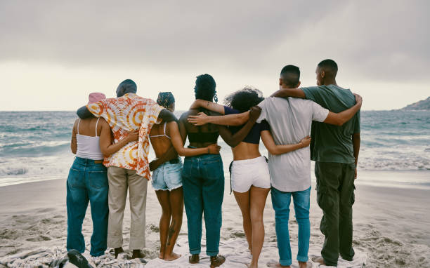 istock Life is too short to be spent alone 1307428552