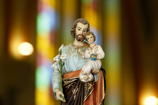 image catholique de saint joseph et d’enfant jésus - joseph photos et images de collection