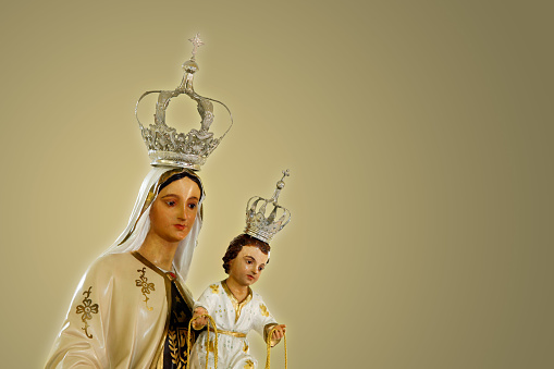 Estatua de la imagen de Nuestra Señora del Carmelo - Nuestra Señora del Carmo photo