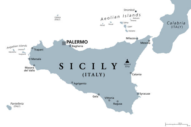 시칠리아, 이탈리아의 자치 지역, 회색 정치지도 - syracuse province stock illustrations