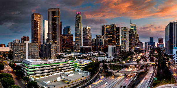 Los Angeles Skyline Los Angeles Skyline sunset strip stock pictures, royalty-free photos & images