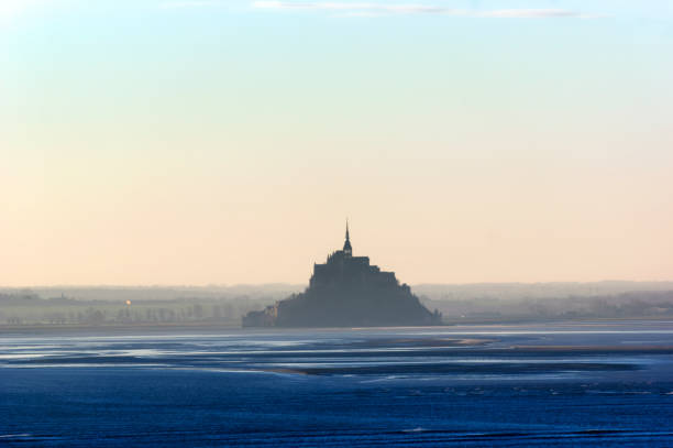Sunrise in the Mont-Saint-Michel bay