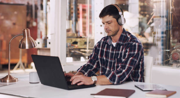 istock I'm more productive when listening to music 1307699473