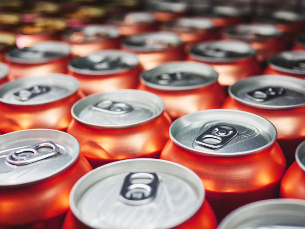 Can drinks Aluminum can Cold Beverage in grocery store Can drinks Aluminum can Beverage Manufacturing Industry energy drink photos stock pictures, royalty-free photos & images