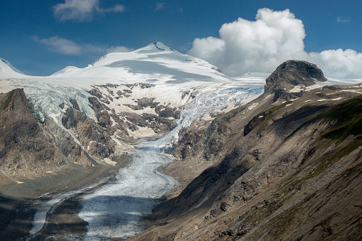 View of the Pasterze Glacier (Johannisberg in the distance) as seen from the Grossglockner Hochalpstrasse at the Kaiser-Franz-Josefs-Höhe.