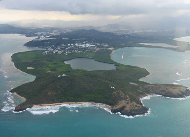 aerial view of the coastal areas of puerto rico. - puerto de sol imagens e fotografias de stock
