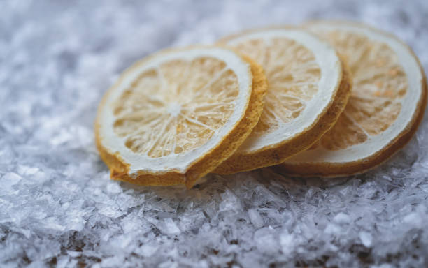 Dry-cure lemon slices on crushed ice