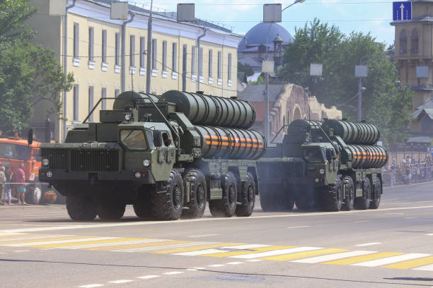 Russian anti-aircraft weapon system S-400 Triumf on military parade Russia, Moscow - June 24, 2020: Moscow Victory Day Parade. Russian anti-aircraft weapon system S-400 Triumf (NATO reporting name: SA-21 Growler) drives down Krasnaya Presnya street. anti aircraft photos stock pictures, royalty-free photos & images