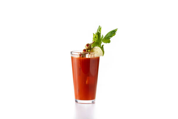 bloody mary cocktail in glass - bloody mary imagens e fotografias de stock