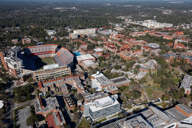 3 200 Gainesville Florida Stock Photos Pictures Royalty Free Images University Of Florida Campus 