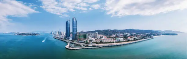 Large-format panoramic aerial photography of Xiamen coastline
