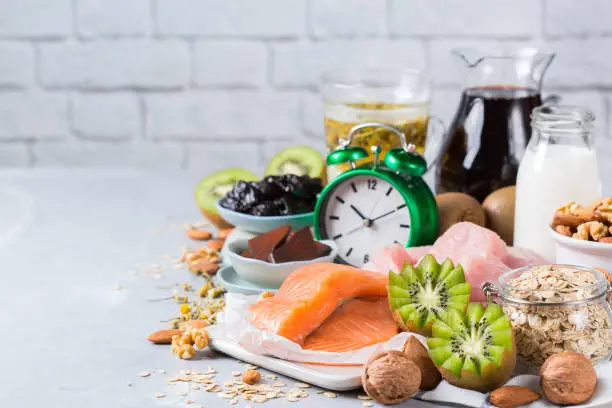 Foods rich in sleep promoting hormone melatonin and tryptophan to have before bed. Fatty fish, salmon, kiwi, nuts, oatmeal, milk, turkey, chicken, chamomile tea, prunes and tart cherry juice