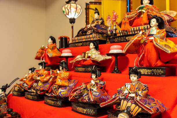 istock Japanese Hina dolls with step decoration 1308725115