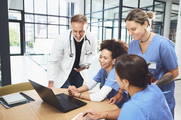 istock The entire team of experts are on it 1308748255