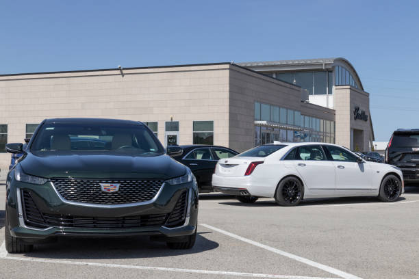 cadillac ct4 i ct5. cadillac jest luksusowym oddziałem general motors. - ats zdjęcia i obrazy z banku zdjęć