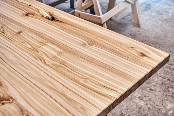istock Live edge elm countertop in workshop close-up 1308885480