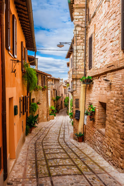 istock Spello historic center road 1308901648