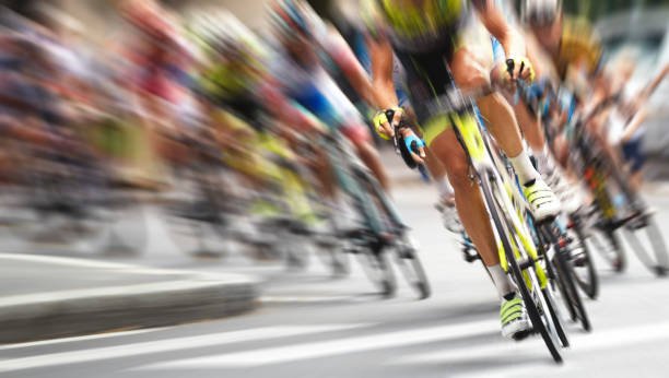 carrera en bicicleta - cycle racing fotografías e imágenes de stock