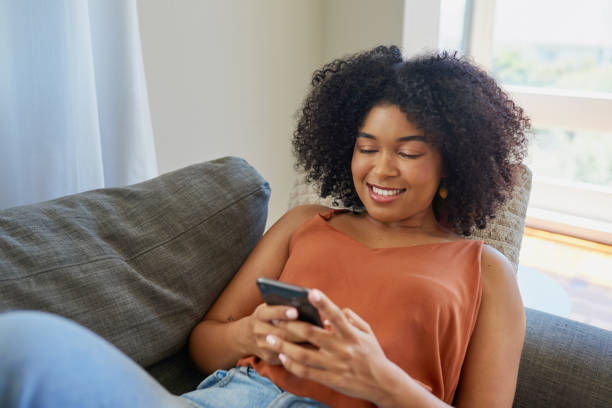 istock Keeping up with stories from her friends 1309050924