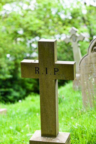 istock An old cross at a cemetery in England. 1309062818