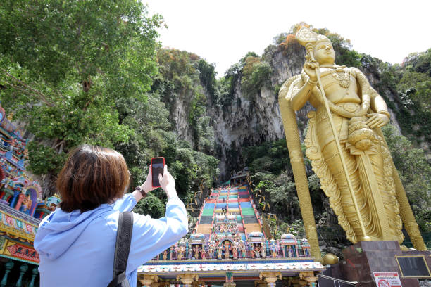 istock Local Tourism - Batu Caves 1309181870