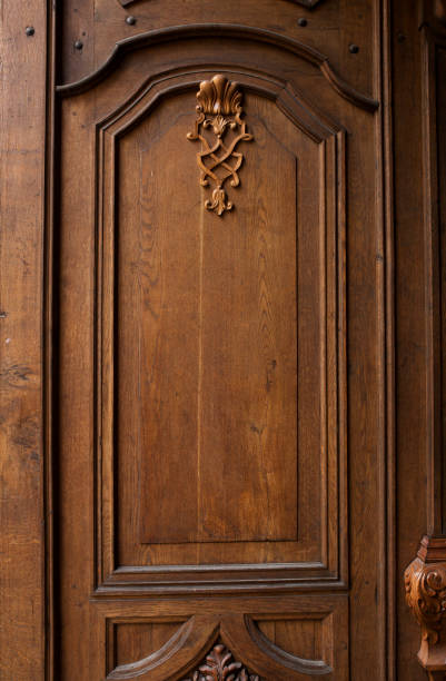 istock Old wood door with beautiful pattern 1309243553