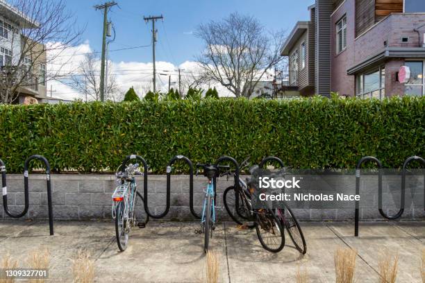 Fietsenrek Stockfoto en meer beelden van Fietsenrek - Fietsenrek, Lente, Nashville