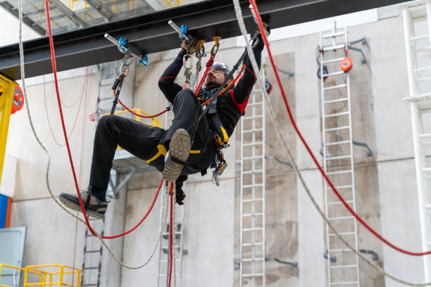 istock The training of the master of working at height 1309394770