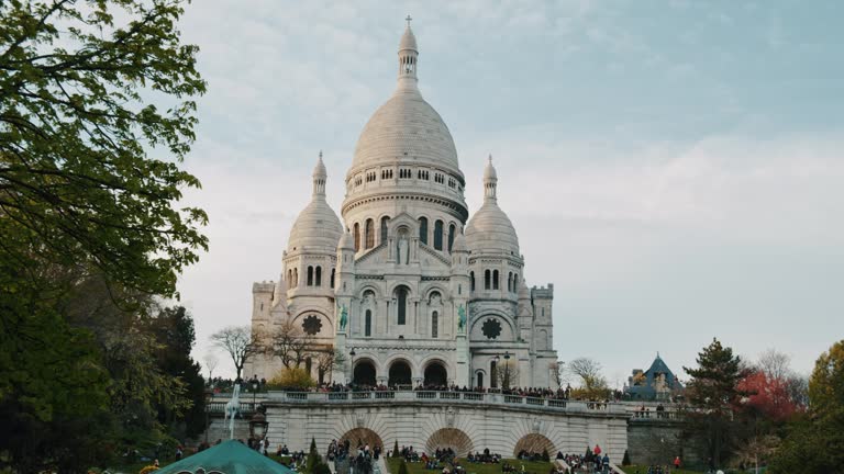 Basilica Of The Sacre Coeur, Montmartre, Paris, France
