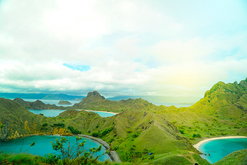 Hermoso paisaje de la isla padar photo