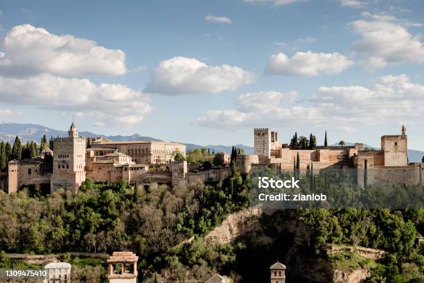 General View Of The Alhambra From The San Nicolás Viewpoint Stock Photo - Download Image Now