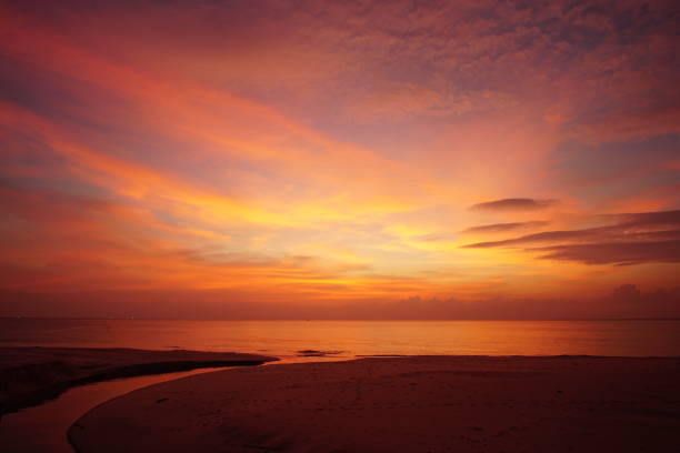 istock Sunset sky in the sea 1309563323