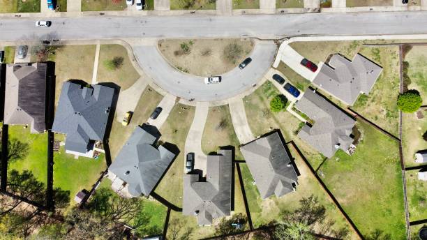 istock U shaped Neighborhood 1309604086