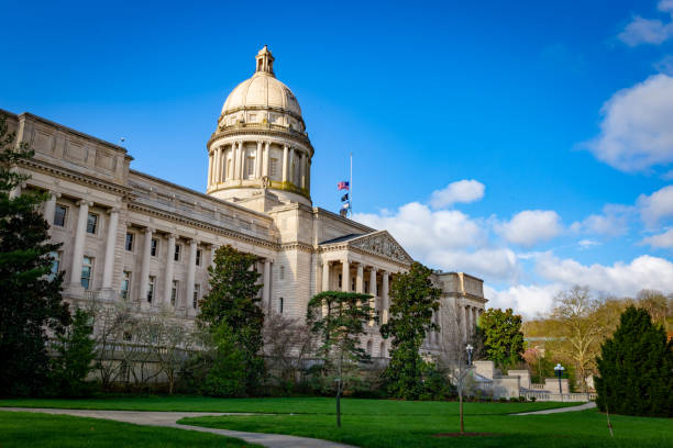 Government building of American mid western state with a typical dome