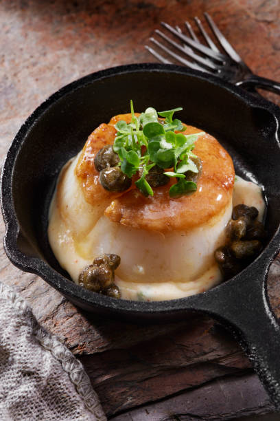 istock Jumbo Pan Seared Diver Scallops with Roasted Cauliflower Puree 1309626469