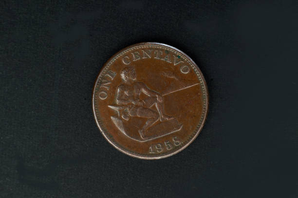 istock Philippinen Philippines - 1 Centavo 1958 Studio shot 1309711092