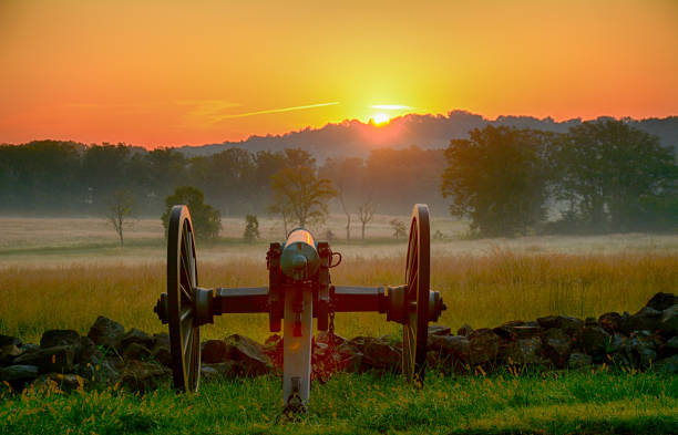 Gettysburg Fields Gettysburg Battlefield cannon artillery photos stock pictures, royalty-free photos & images