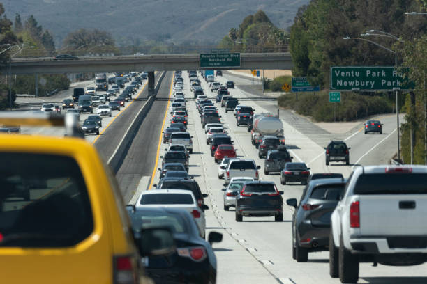 traffic jam - traffic jam traffic sports utility vehicle car imagens e fotografias de stock