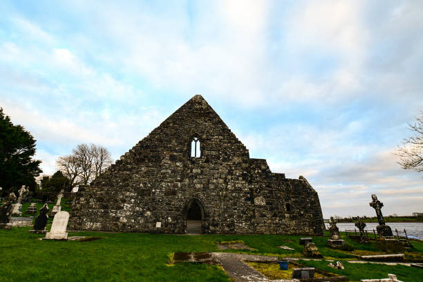 abbaye d’urlaur - county mayo ireland photos et images de collection
