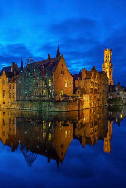 브뤼헤 운하, 벨기에 - bruges cityscape europe autumn 뉴스 사진 이미지